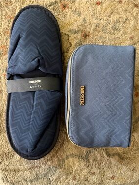 Missoni  Navy Zigzag Toiletry Pouch with Matching Slippers